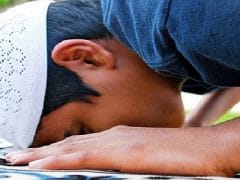 3 Doa Yang Di Baca Ketika Sujud Terakhir Dalam Sholat