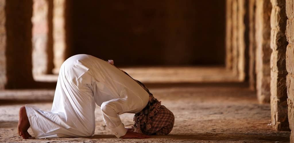 hukum sholat jumat saat idul fitri