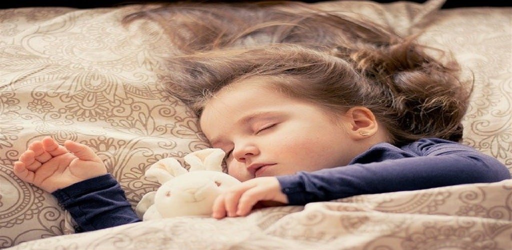 Tips membangunkan anak sahur