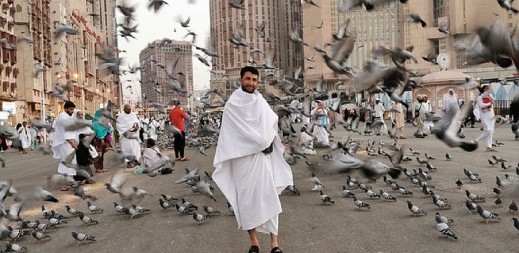cara memakai pakaian ihram