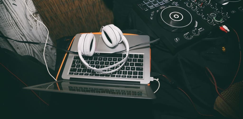 Headset Gaming Terbaik Dibawah 300 Ribu