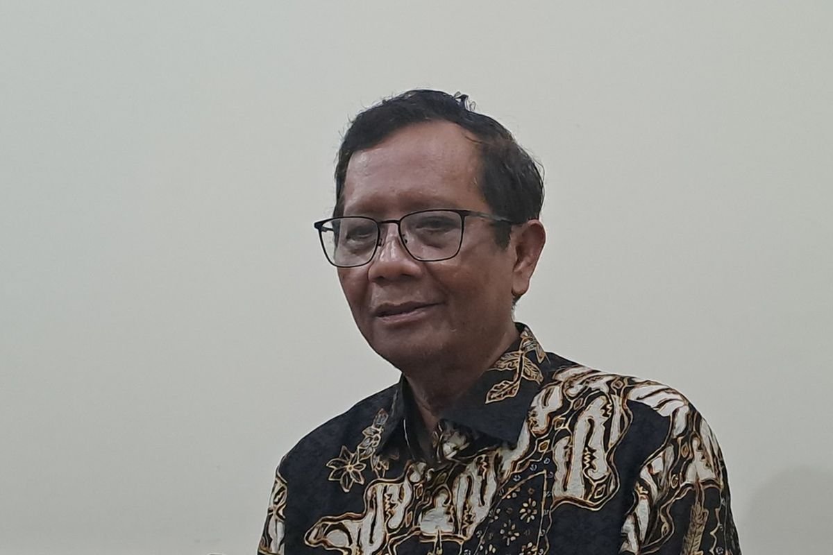 Mahfud MD Nilai Pernyataan Prabowo Bisa Jadi Alasan TNI Kawal Kejaksaan