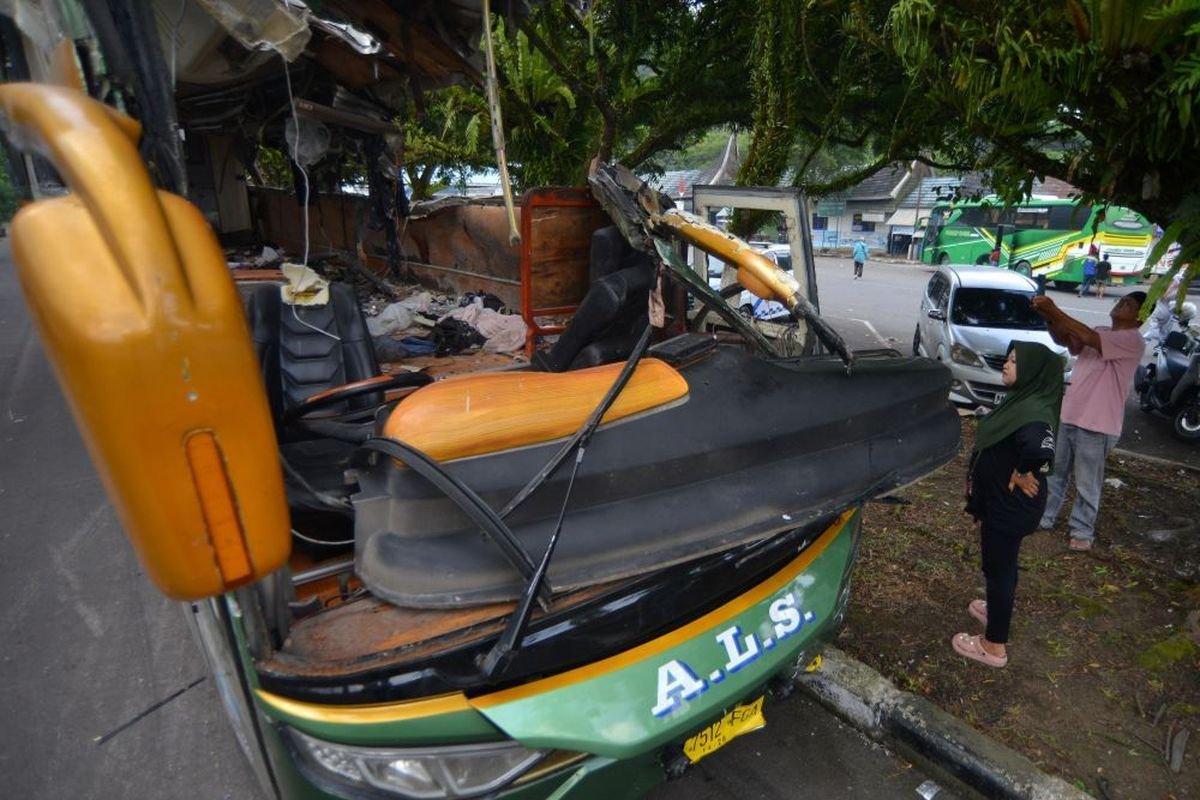 Sopir Bus ALS Sebabkan 12 Penumpang Tewas di Padang Terancam 6 Tahun Penjara