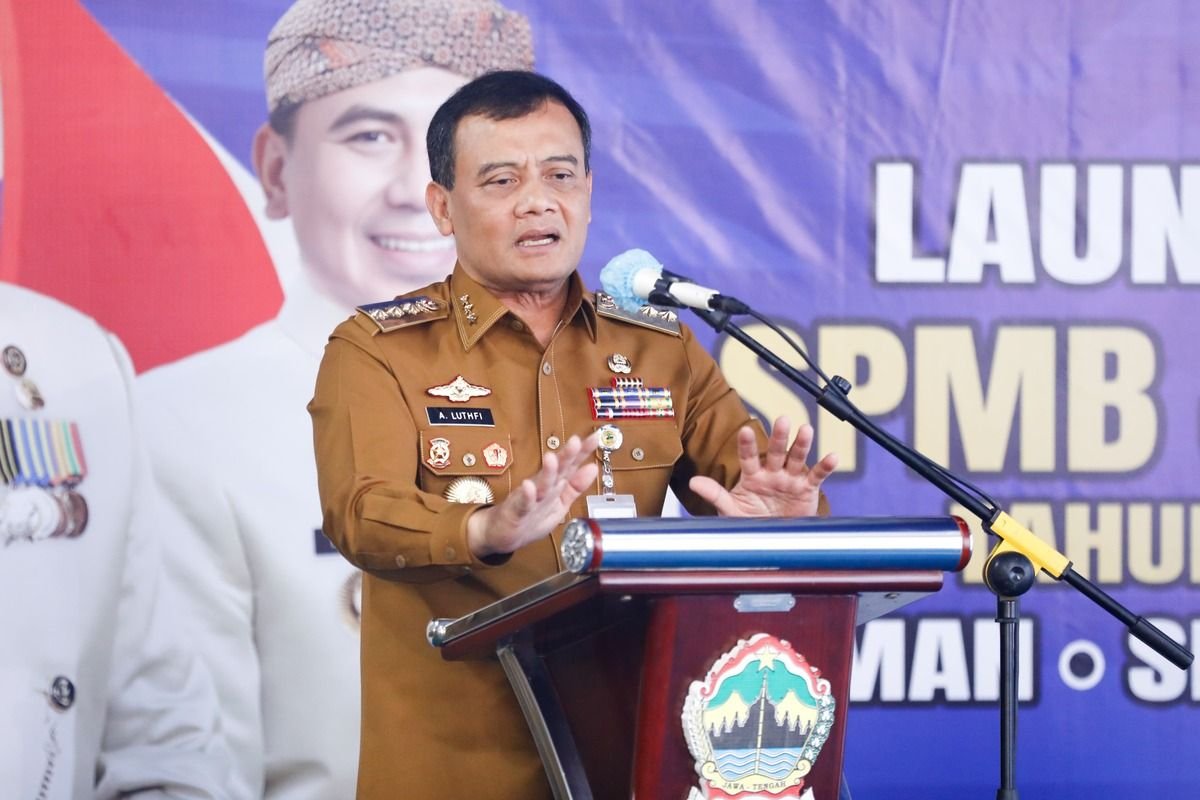 Wali Kota Semarang Kaji Barak Militer Dedi Mulyadi