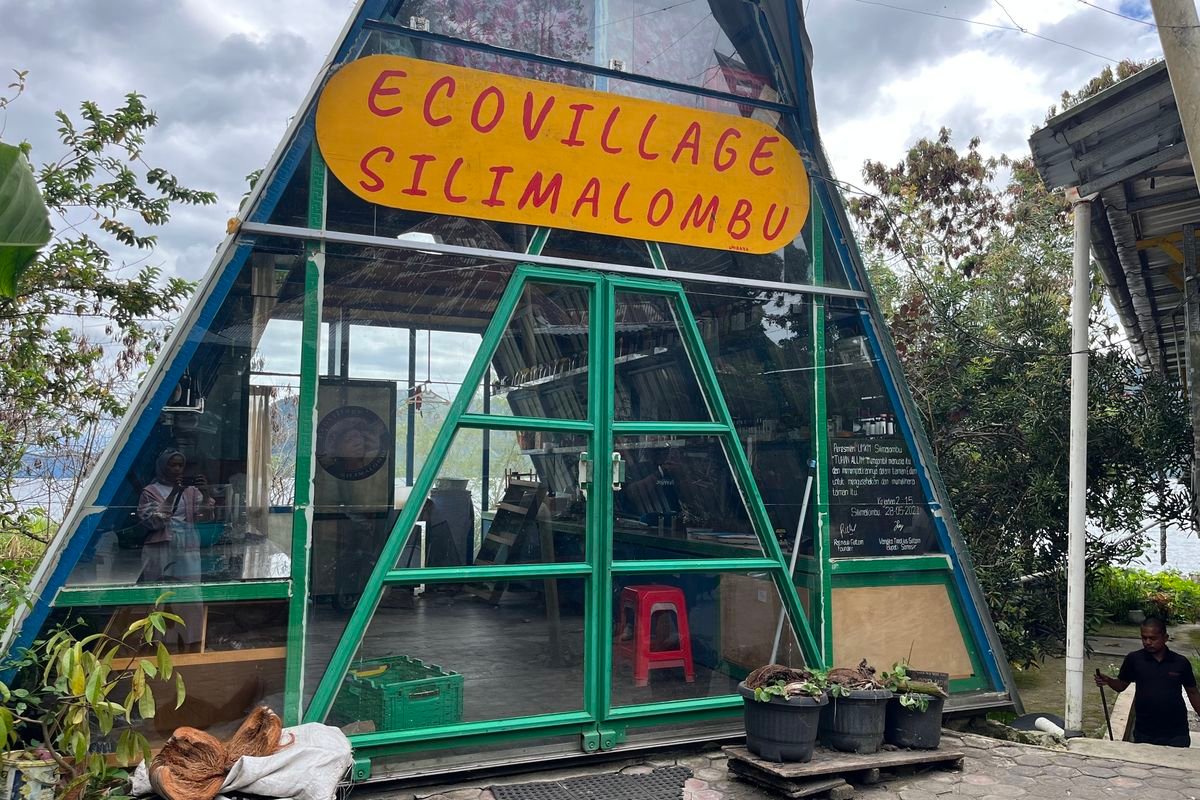Cara Berkunjung ke Ecovillage Silimalombu di Pulau Samosir