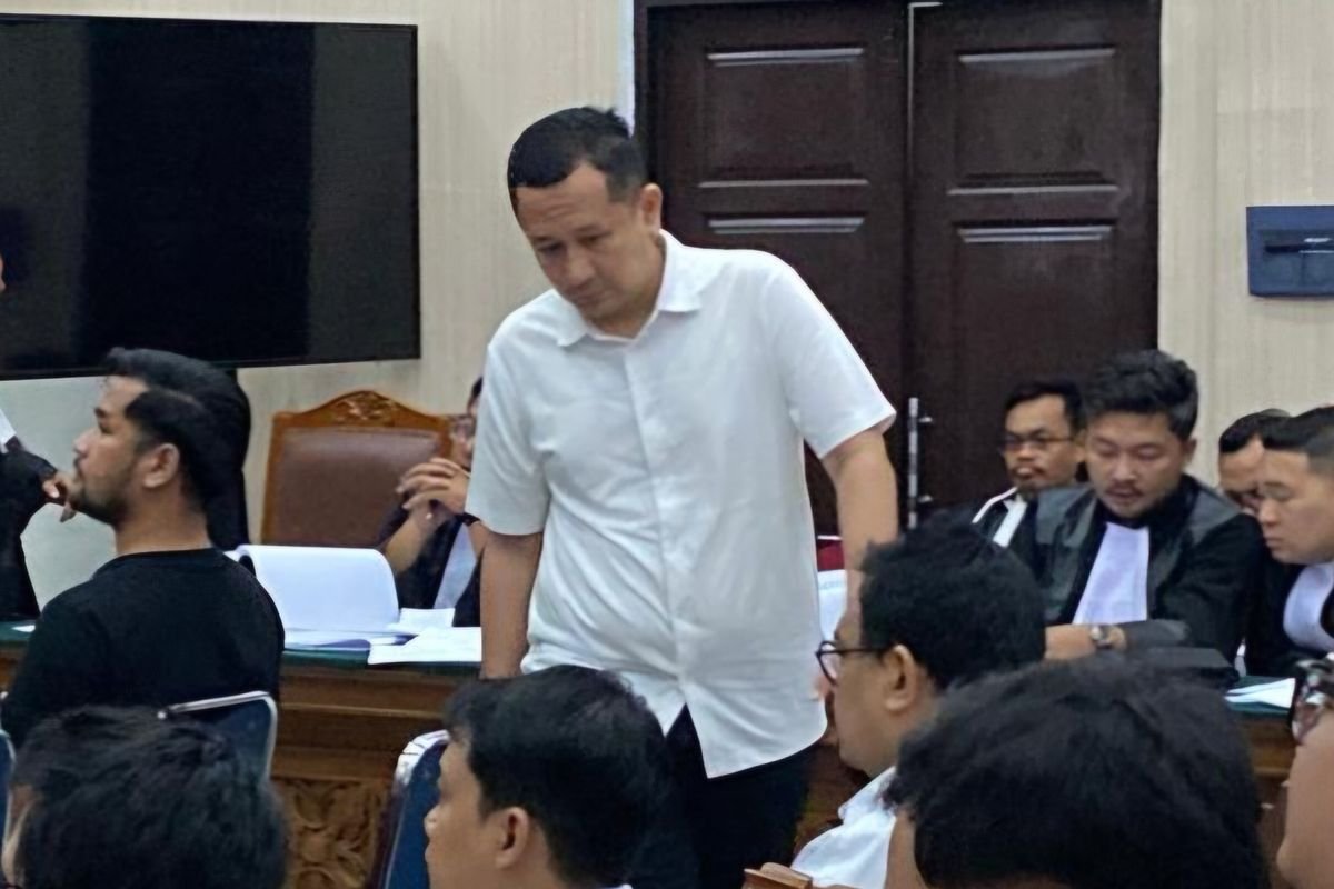 Agus dan Adhi ke Denden: Tak Usah Khawatir
