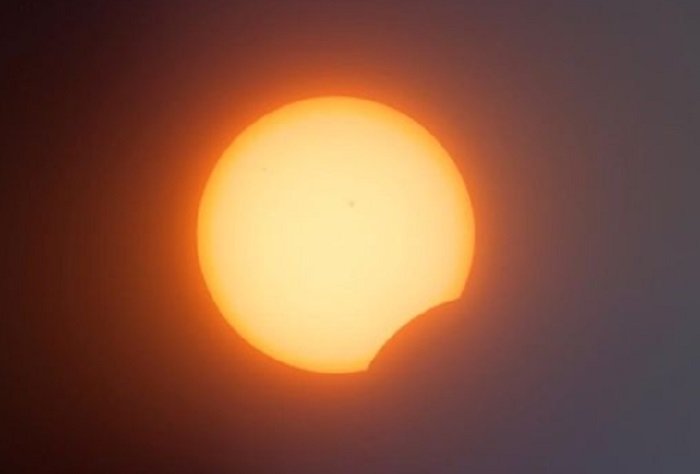 Fenomena Langit Spektakuler: Gerhana Matahari Parsial Menyusul Gerhana Bulan di Ramadan 2025