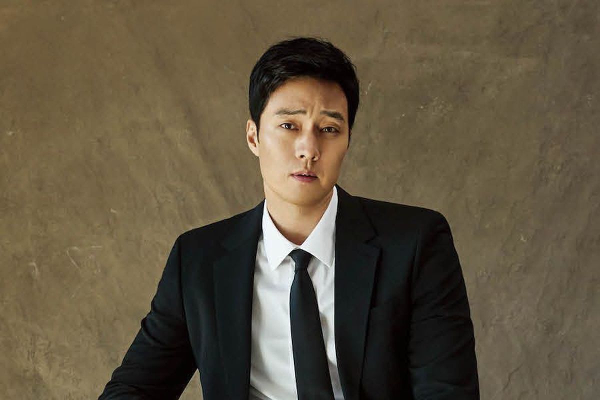 So Ji Sub Hadiahkan Cincin Emas 3