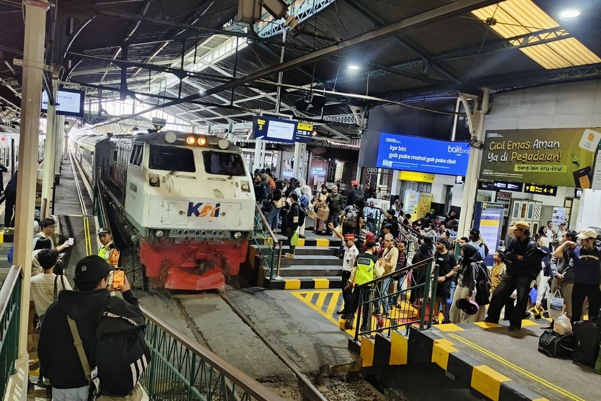 Lonjakan Penumpang Usai Libur Idul Adha