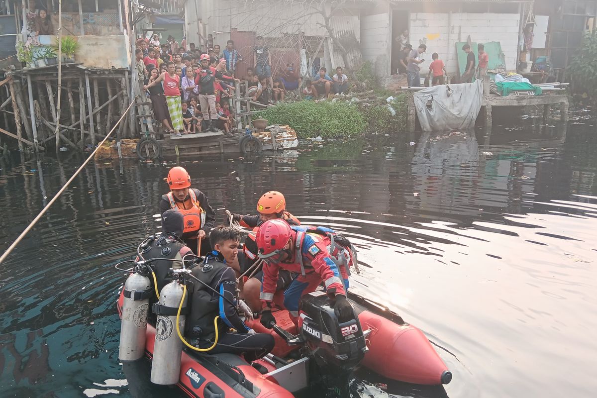 Seorang Pria Tewas Tenggelam Saat Menyeberang Kali Cakung