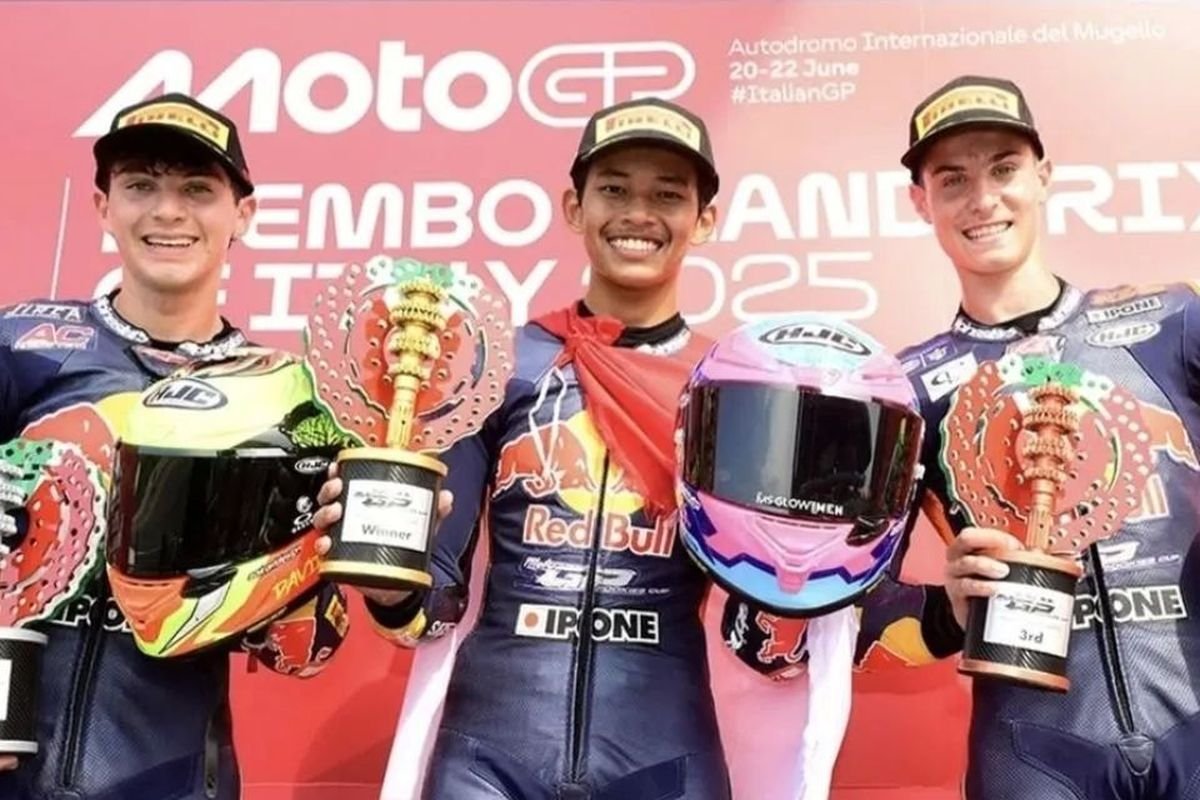 Veda Ega Pratama Raih Kemenangan Perdana di Red Bull Rookies Cup Italia 2025