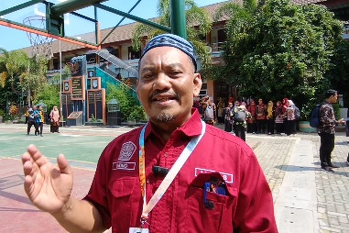 Kesaksian Kepsek Seno