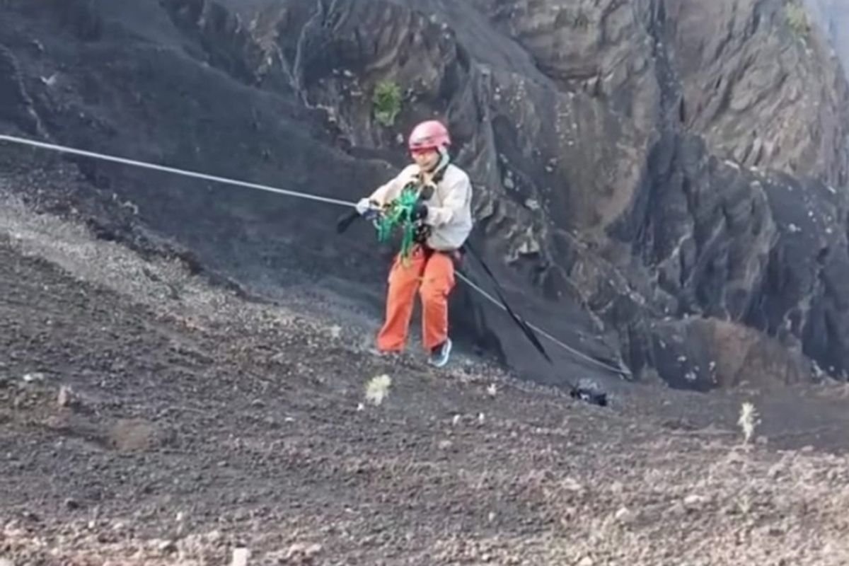 Terjatuh dan Semakin Terperosok