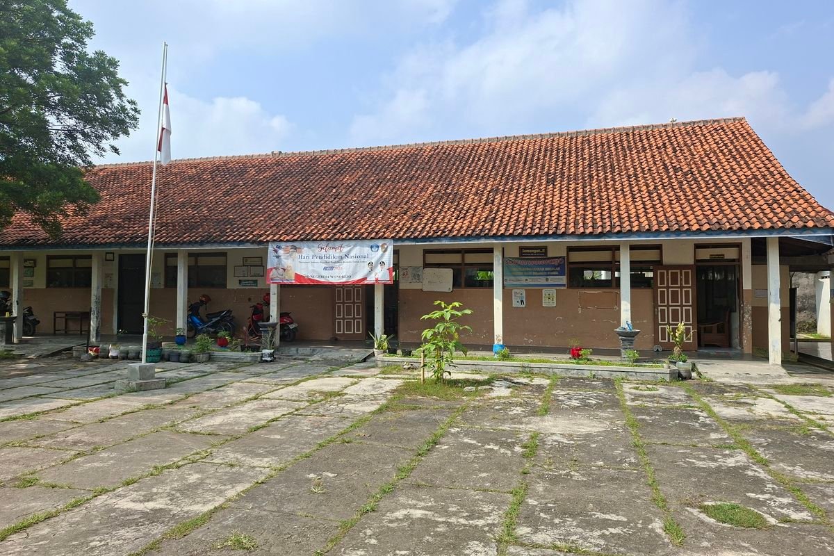 SD Negeri di Karangnyar Sepi Peminat