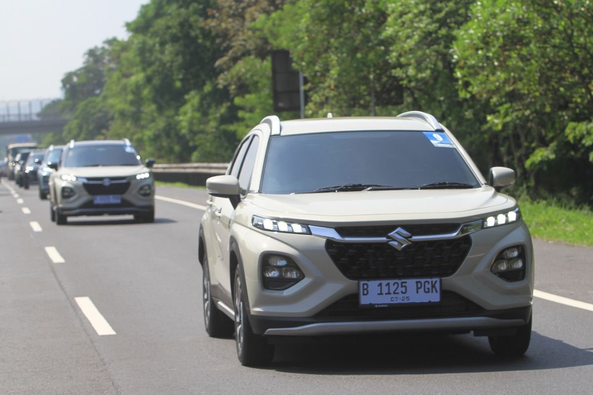 Suzuki Fronx: Keunggulan dan Kekurangan yang Perlu Diketahui