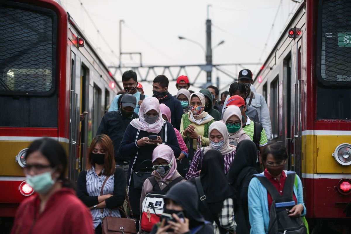 Generasi Gali Lubang Tutup Lubang: Memutus Rantai Utang