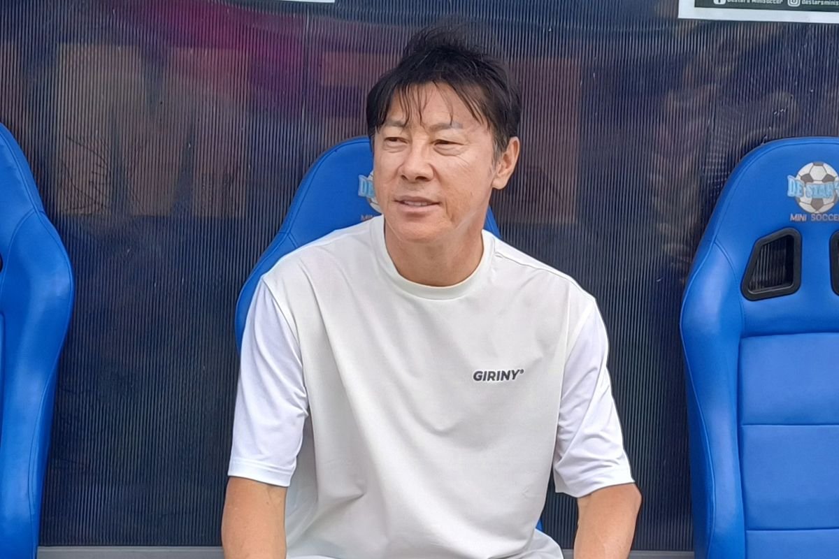 Profil Klub Baru Shin Tae-yong