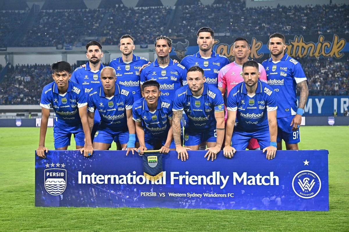 Pelatih Persib Sudah Punya Kerangka Tim Usai Eksodus Pilar Juara